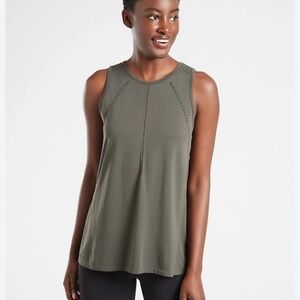 Lot of 3 Athleta Foothill Seamless Tank – Black, Navy, Maroon